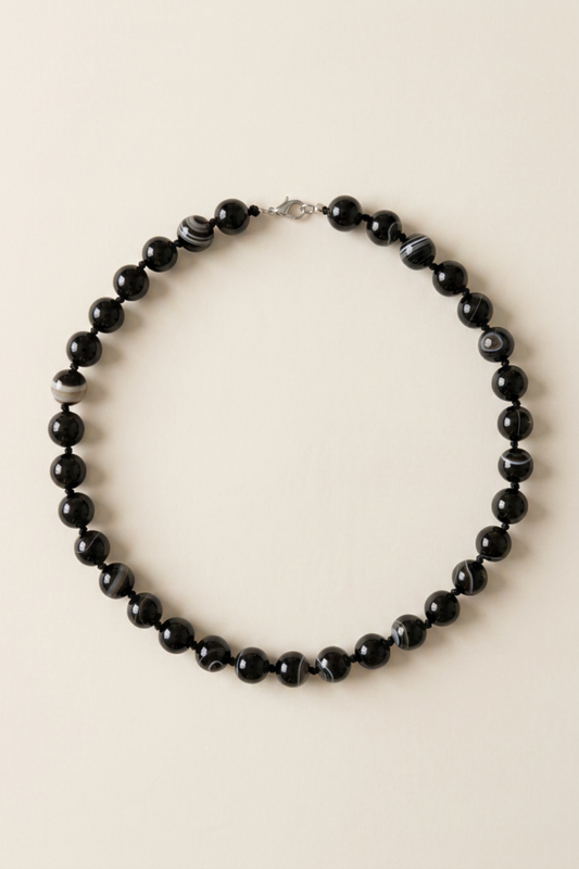 AGNES BLACK BEAD NECKLACE
