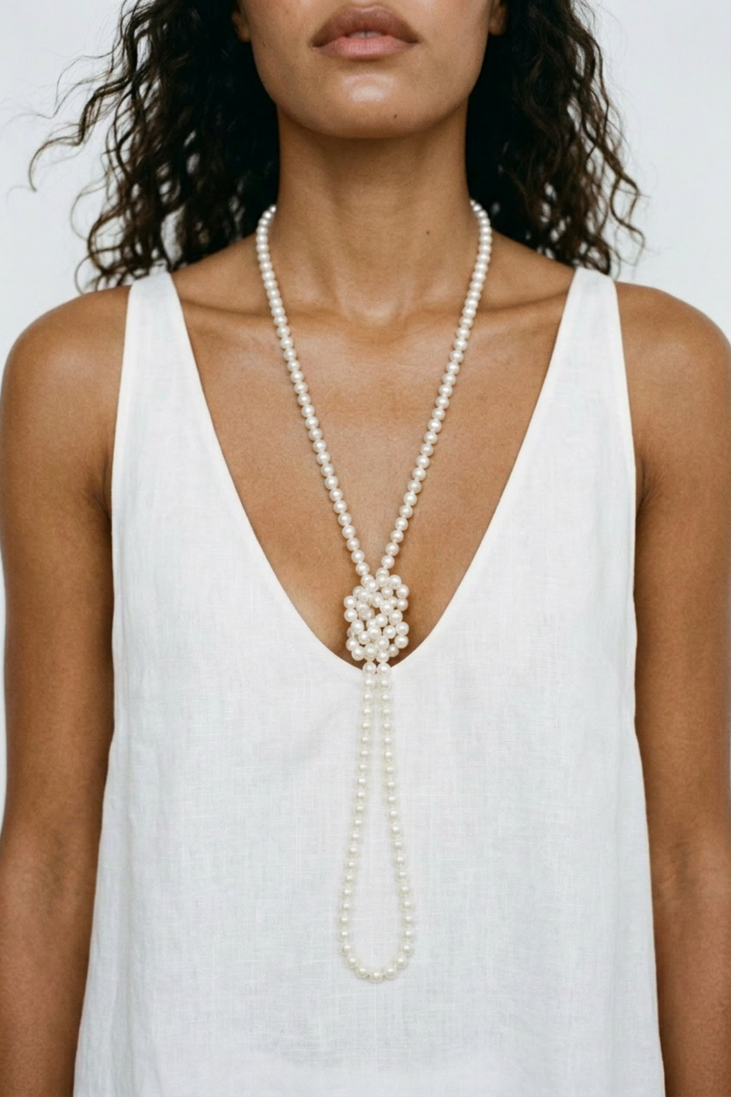 SIGNE LONG PEARL NECKLACE