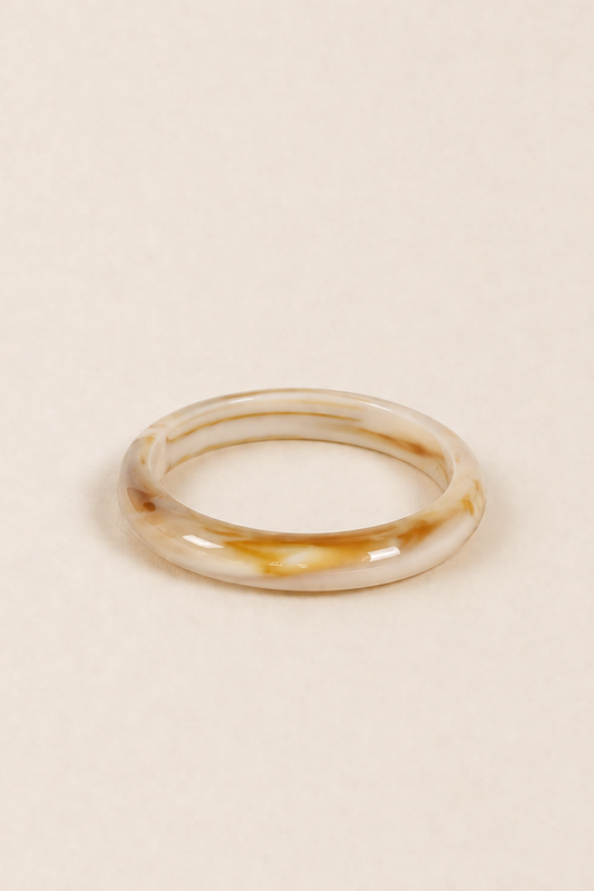VERA CLASSIC OFF WHITE BANGLE
