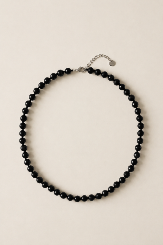 FREJA BLACK BEAD NECKLACE