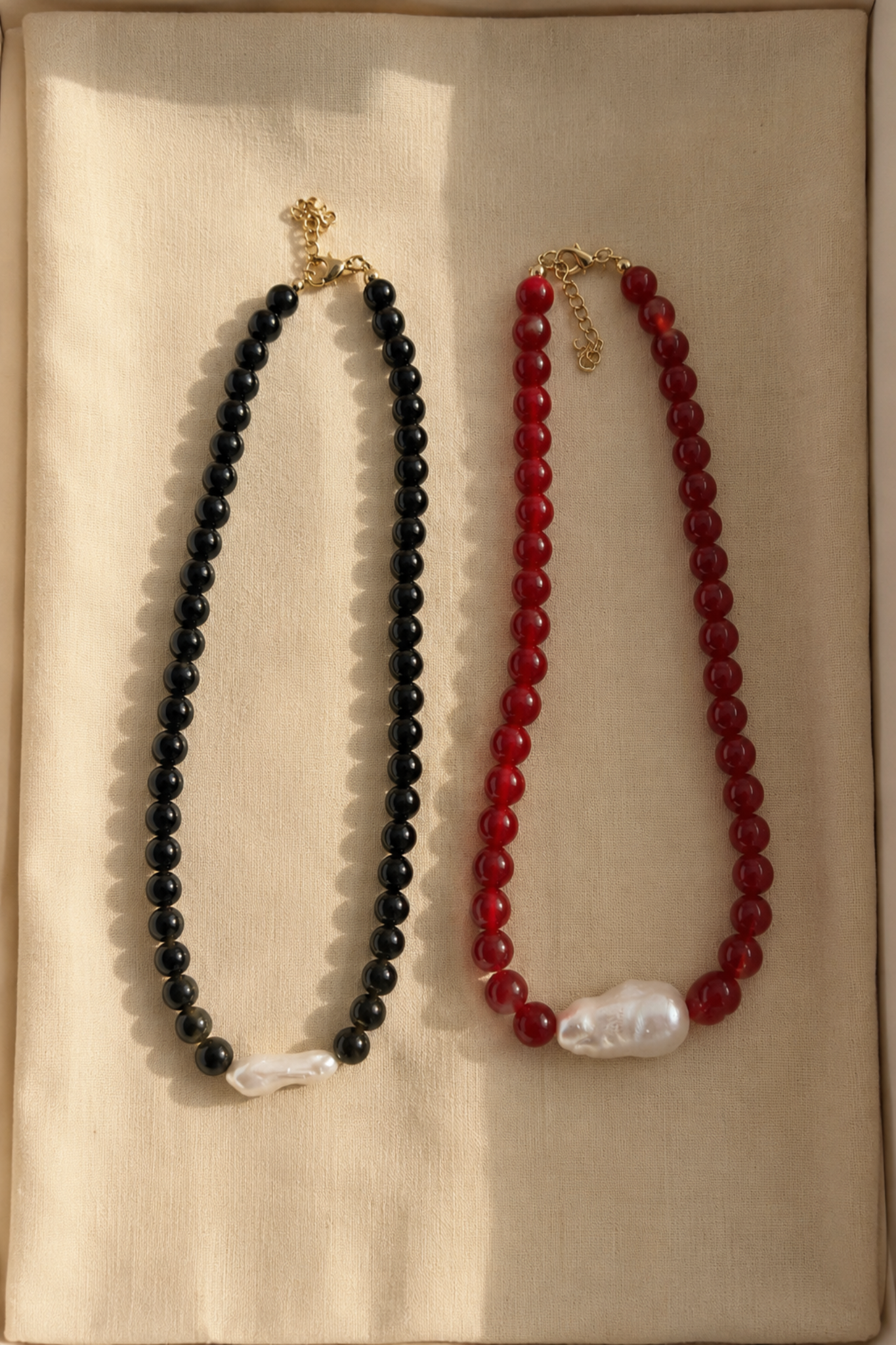 JASMINE BAROQUE NECKLACE BLACK